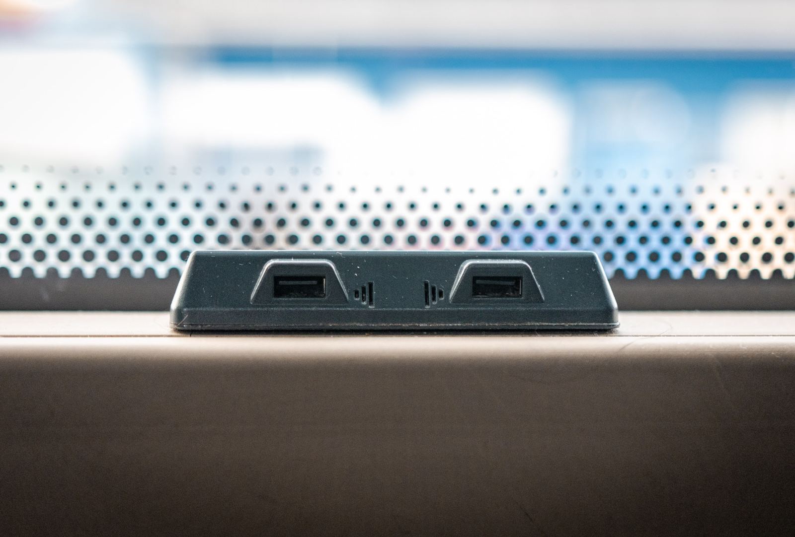 Porturi USB la scaune în autocarul Iveco Magelys CFL