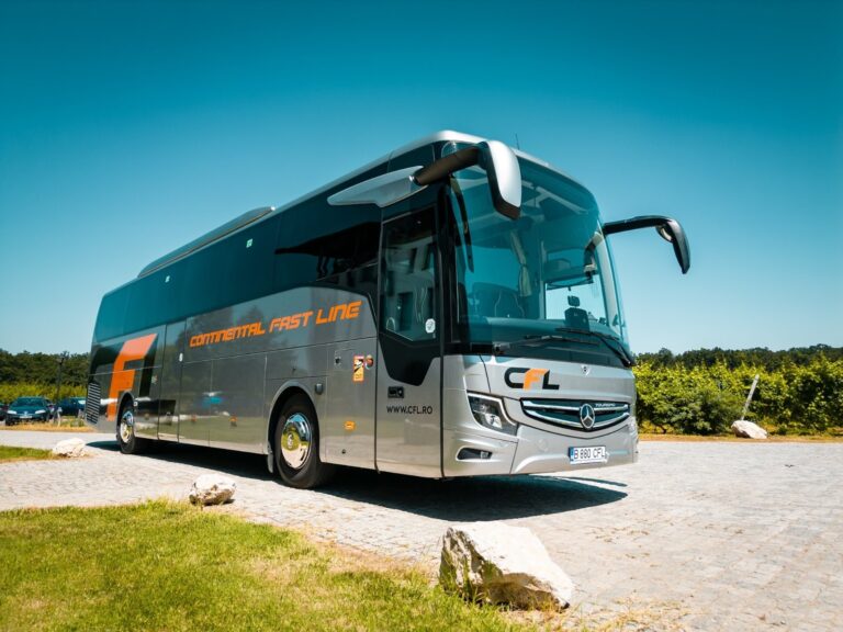 Continental Fast Line Mercedes Tourismo 50+1+1 locuri