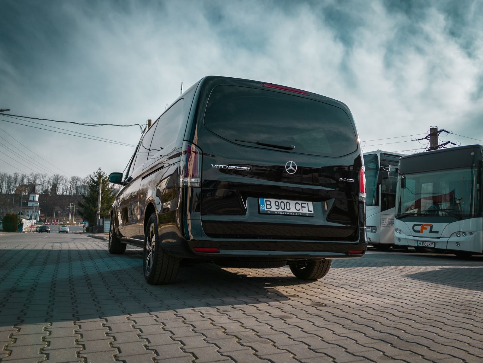 Mercedes Vito Tourer 8+1 – vedere din spate Mercedes-Benz Vito Tourer CFL, vedere din spate
